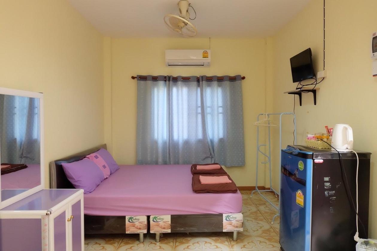 Thippawan Bungalow Ко-Січанг Екстер'єр фото