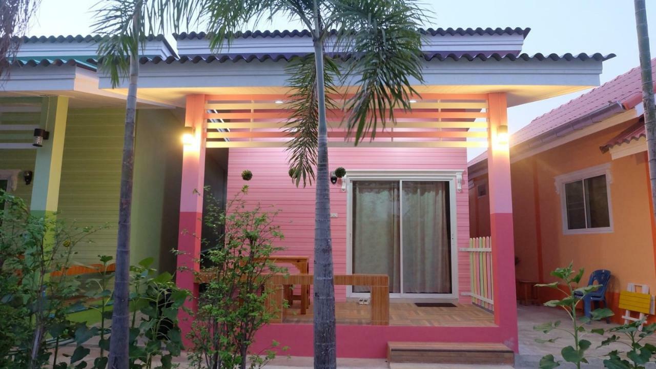 Thippawan Bungalow Ко-Січанг Екстер'єр фото